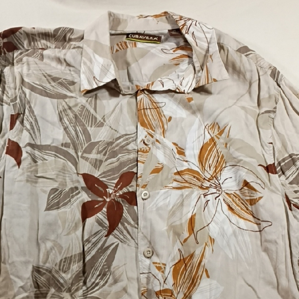 Cubavera Men's Tropical Floral Shirt in Beige and Brown